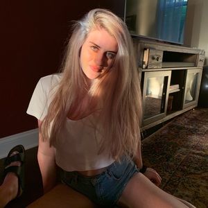 Meet your Posher, Rachel